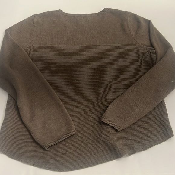 Croft & Barrow brown size medium sweater - Picture 6 of 8